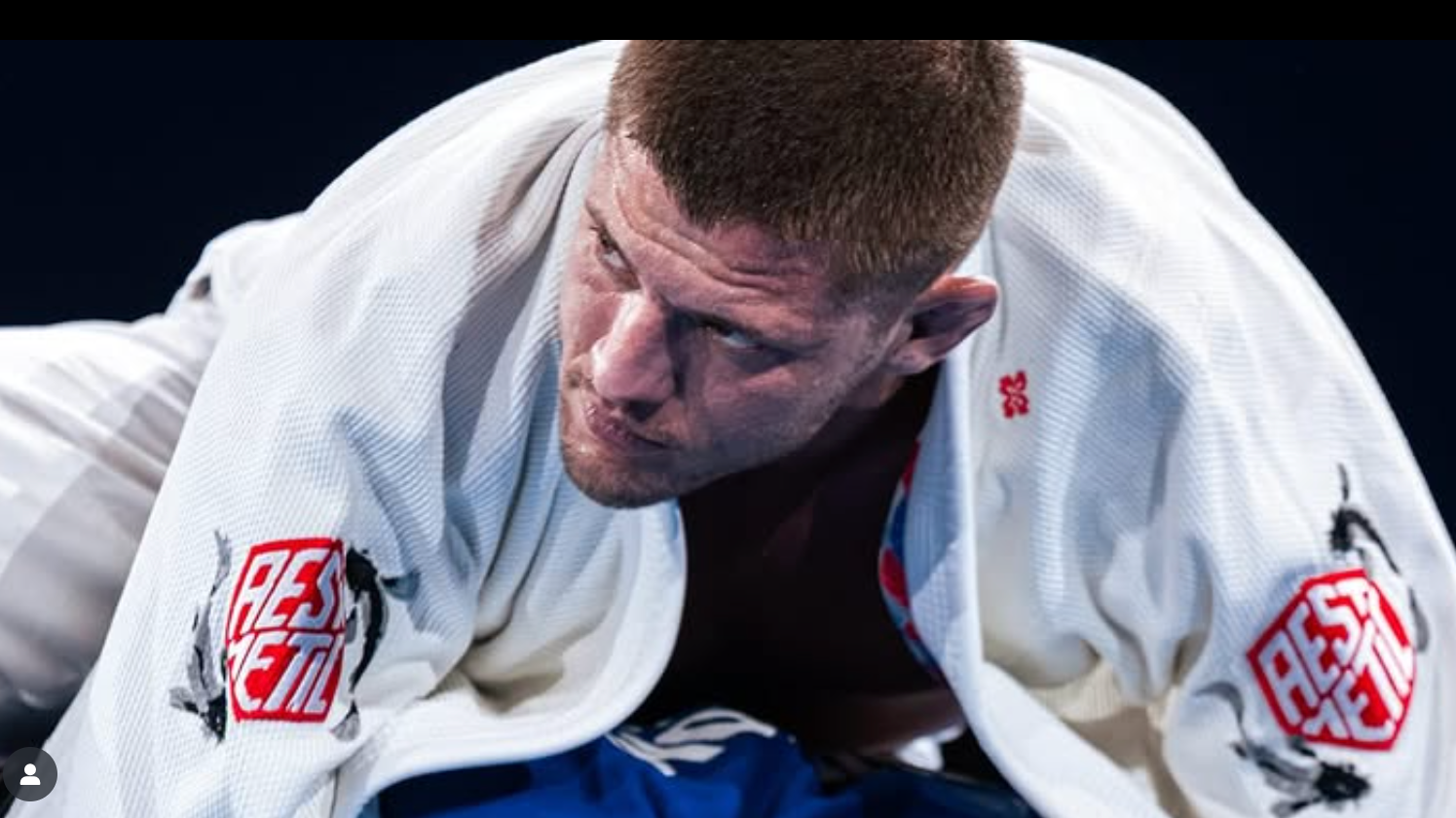 Ceinture JJB : Guide Complet du Système de Ceintures Jiu-Jitsu Brésilien | Budozen